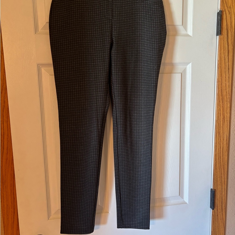 Women’s Black Houndstooth Pants